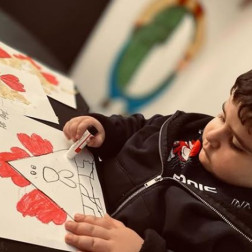 Sevgi Dolu Sanat – Kalpli El Baskısı ❤️🖐