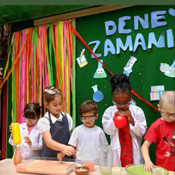 Küçük Bilim İnsanları ile Deney Zamanı