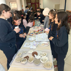 YARATICI ELLER BİR DİLEK TUT KERMESİ