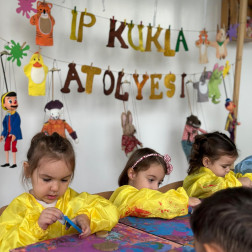 İpli Kukla Atölyesi 🎭🧵