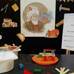 Minik Mühendisler İş Başında: Mimar Sinan'ın İzinde Yapı Atölyesi