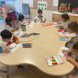 Boyama Etkinliği – “Renklerle Hayal Dünyamızı Keşfediyoruz” 🎨