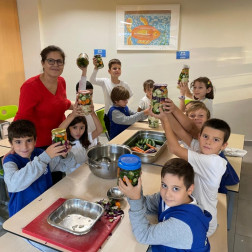 Turşu Kurma Atölyesi – “Kendi Turşumuzu Kendimiz Kuruyoruz!” 🥒🥕