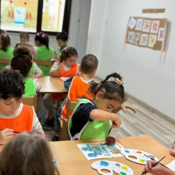 Renklerle Tanışıyorum Resim Atölyesi