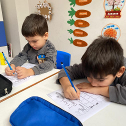 ✏️ Minik Ellerle Yazı Çalışması