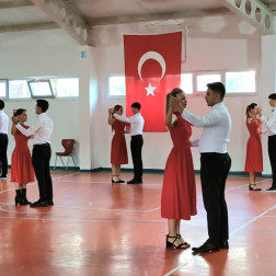 Cumhuriyetin Ruhu Sahnemizde: 29 Ekim Kutlama Programı !