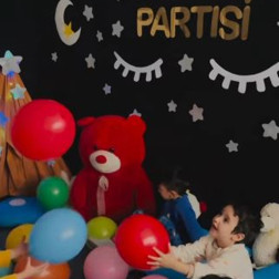 Pijama Partisi ile Sıcak ve Eğlenceli Bir Gün