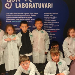 BİRUNİ LABARATUVARI GEZİMİZ VE KÜÇÜK LABORANTLARIMIZ