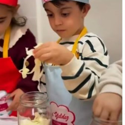 Turşu Yapımı Etkinliği – Minik Şefler