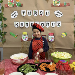 Viaport Şube Turşu Kuruyor