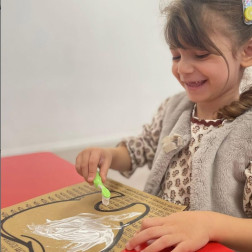 Parlak Gülüşler İçin Diş Bakımı Etkinliği