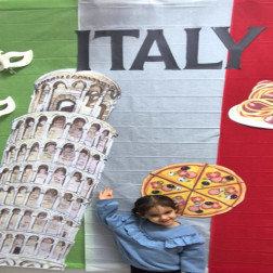 Miniklerle İtalya Yolculuğu: Renkler, Lezzetler ve Kültür!