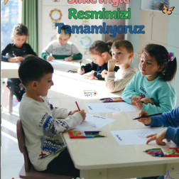 Simetrinin Büyülü Dünyasında Renkli Yolculuk!”