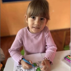 Renklerle Hayal Kuruyorum