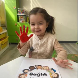 Sağlık Hakkı = Mutlu Çocuklar, Güçlü Yarınlar