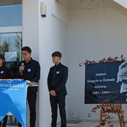 Saygı, Özlem ve Minnetle: 10 Kasım Atatürk'ü Anma Etkinliği