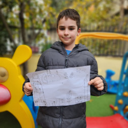 İngilizce dersimizin için okulun krokisini çizdiler!