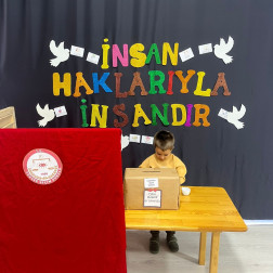 İnsan Hakları ve Demokrasi Haftasını Kutladık!🗳️📚