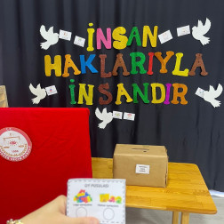 İnsan Hakları ve Demokrasi Haftasını Kutladık!🗳️📚