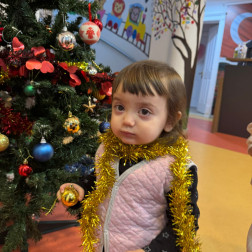 Minik Ellerden Yeni Yıl Neşesi