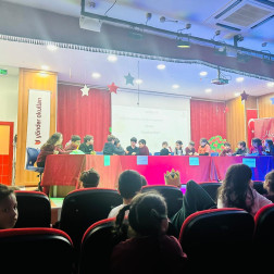 4 . Sınıflar bilgi yarışması