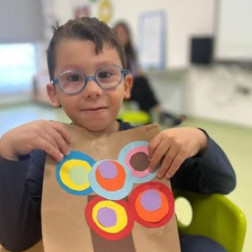 Sanatla Renkleri ve Şekilleri Keşfediyorum