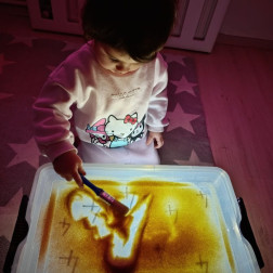 Işıklı Kumda Sanat