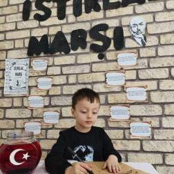 İstiklal Marşı’nı Anarken