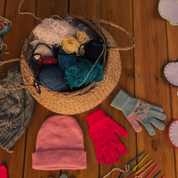 Kış Materyalleriyle Duyusal Keşif Etkinliği