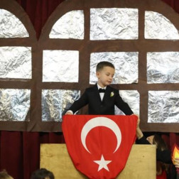 Minik Mecliste Büyük Gurur: 23 Nisan Coşkusu