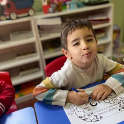 Eğlenerek İngilizce Öğreniyoruz