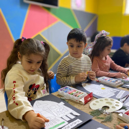 📌 Postmodern Sanatla Yaratıcılığın Renkli Dünyası
