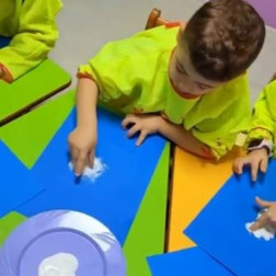 Parmak Boyasıyla Sanat Zamanı