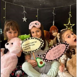 Pijama Partisi Keyfi