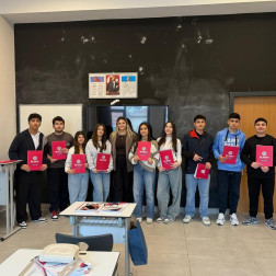 🎉 Avcılar Bil Koleji’nde karne heyecanı!