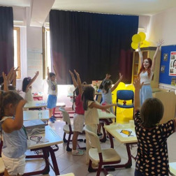 İlk Gün Heyecanı: Kocaman Bir "Merhaba" ile Başladık! 🎒