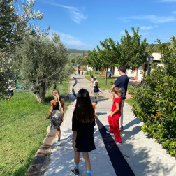 🌿 Doğanın Kalbinde, Adım Adım Denge ve Keşif!