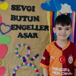 Sevgi Varsa Engel Yok! ❤️🌈