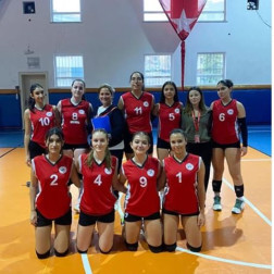 Geleceğin Yıldızları Sahada Parlıyor! 🏐