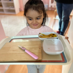 🍌 Küçük Ellerde Büyük Beceriler: Mutfakta İlk Adımlar!