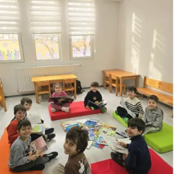 📚 Küçük Adımlar, Büyük Dünyalar: Okuma Saatimiz!