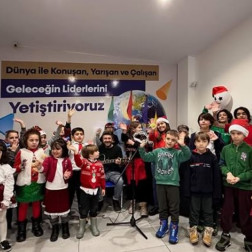 Yeni Yıl Etkinliği ve Birlikte Kutlama