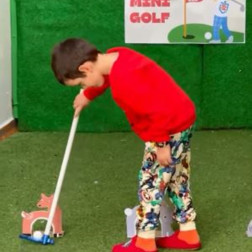Geleceğin Şampiyonları Sahada: Mini Golf Heyecanı!