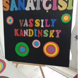 Renklerin Dünyası: Kandinsky ile Sanat 🎨