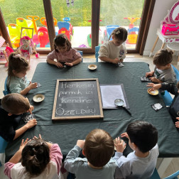 HERKESİN PARMAK İZİ FARKLIDIR