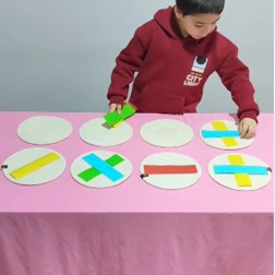 🎨 Renkler, Şekiller ve Dikkat: Oyun Yoluyla Öğreniyoruz!