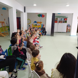 DOKU'DA TİYATRO ZAMANI :)