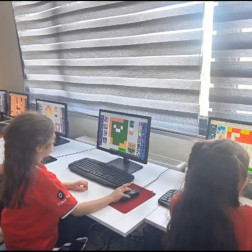 🚀 Geleceği Kodlayan Minik Eller İş Başında!