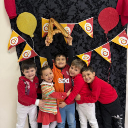 Doğum Günü Kutlaması