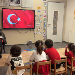 BAYRAK SEVGİSİ